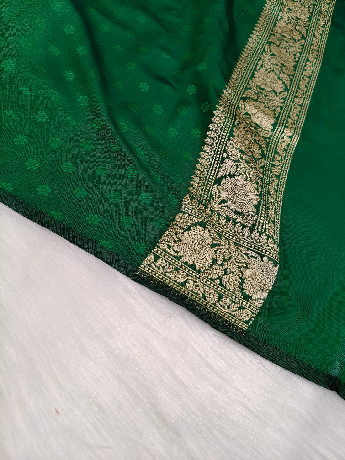Banarasi Single Tanchhui Saree Green Shade BTS007 25% Discount