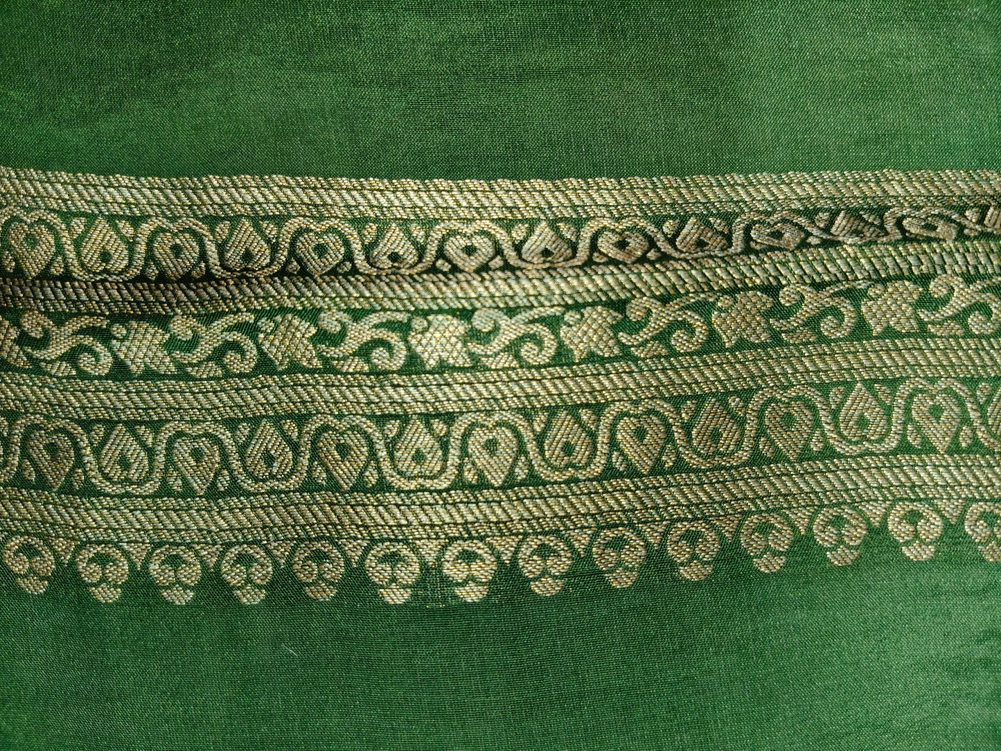 Crepe Banarasi Silk Saree Dark Mehandi Shade CBS016 50% Discount