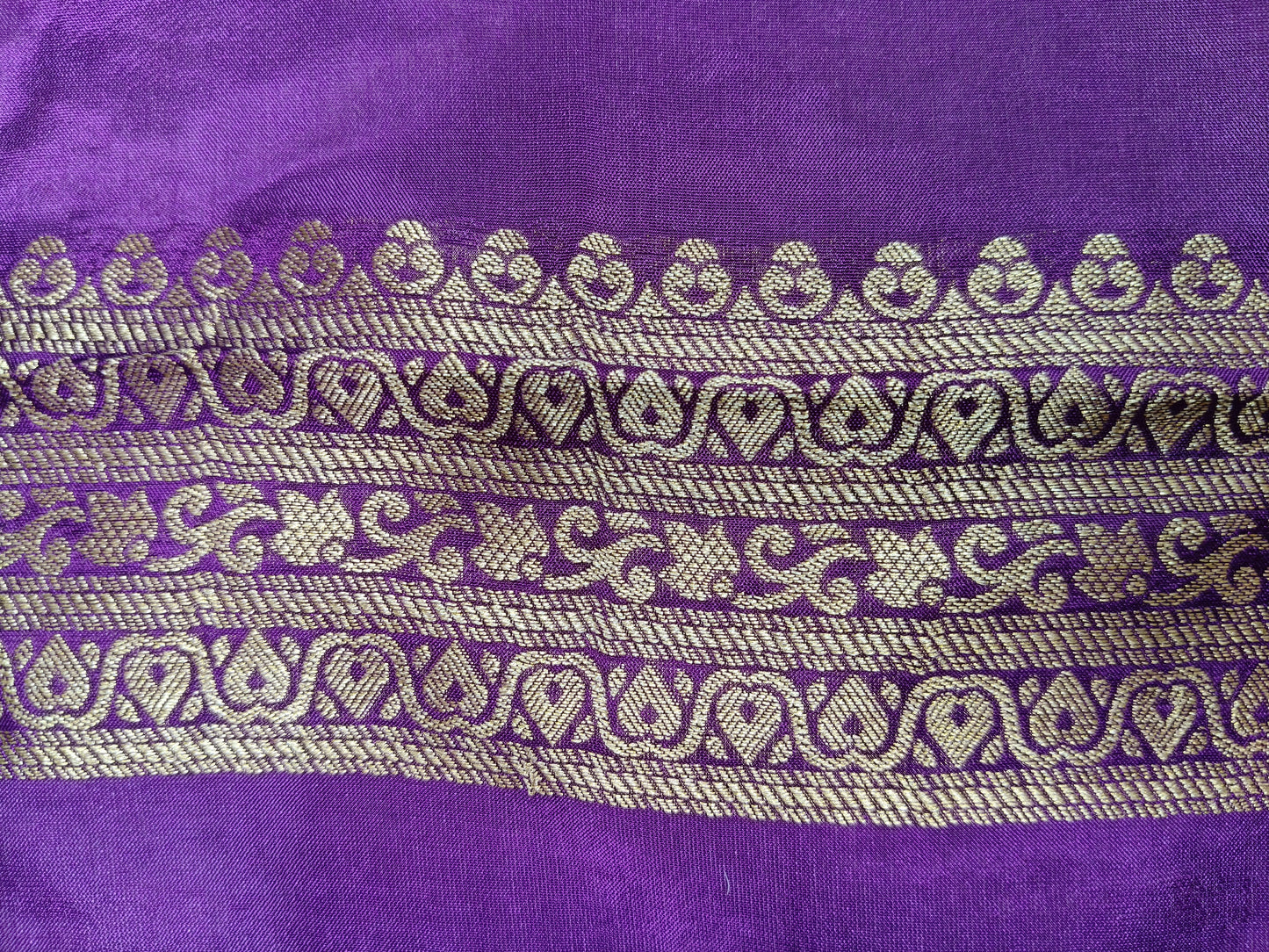 Crepe Banarasi Silk Saree Purple Shade CBS019 50% Discount
