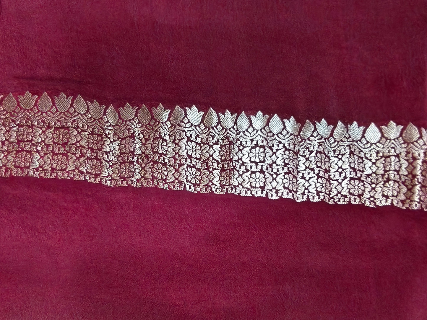 Crepe Banarasi Silk Saree Maroon Shade Floral Jaal Pattern CBS003 50% Discount